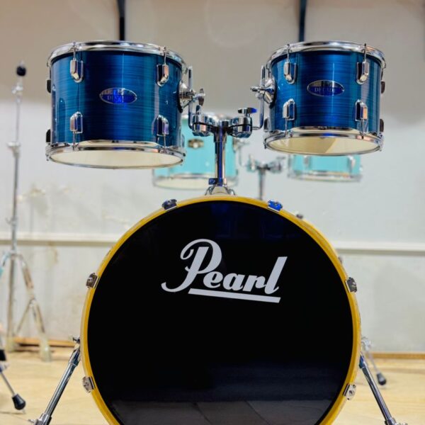 Pearl Drum Set-B
