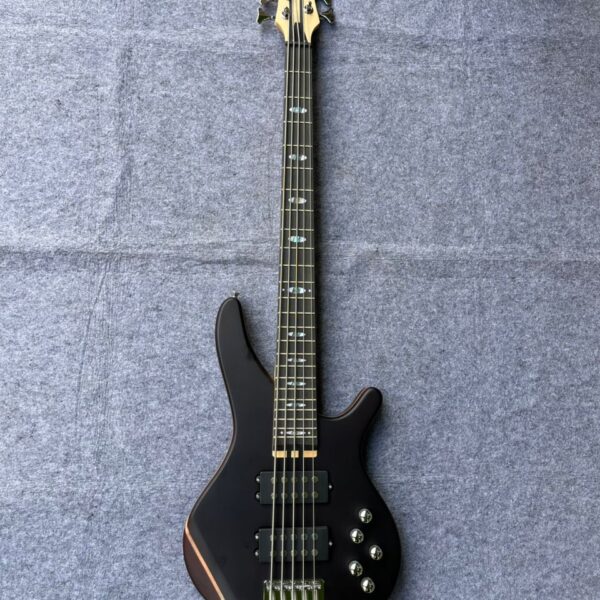 IBANEZ ACTIVE 5STRINGS